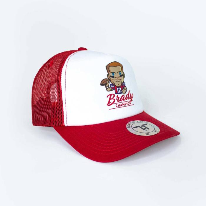 Tokyo Time unisex mrežasta kapa s ščitnikom: Tom Brady NFLPA Emoji 122005